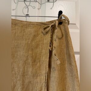GAP Light Brown Linen Garment